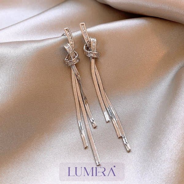 Silver Knot