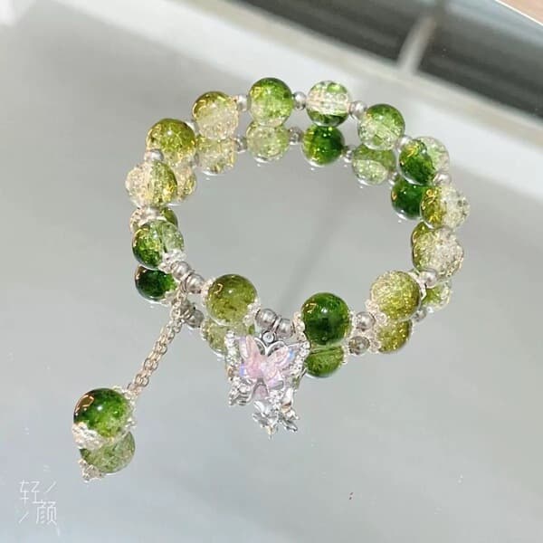 Green Handmade Beaded Bracelet